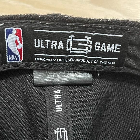 Ultra Game Black Bulls NBA Hat - Picture 7 of 8
